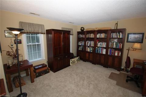 5232 Bridge Pointe Dr, Clemmons, NC 27012 photo 10