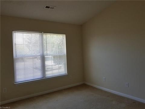 2940 Waterstone Loop, High Point, NC 27265 photo 11