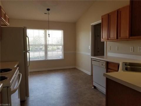 2940 Waterstone Loop, High Point, NC 27265 photo 9