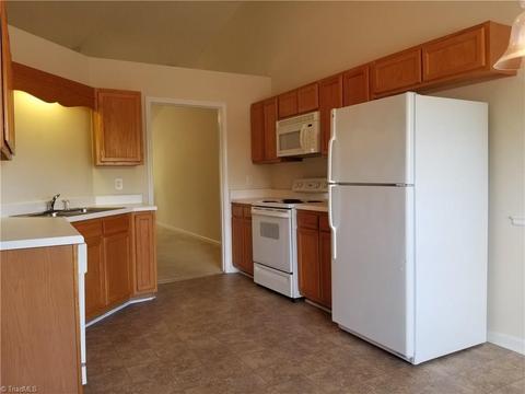 2940 Waterstone Loop, High Point, NC 27265 photo 7