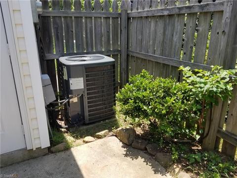 2940 Waterstone Loop, High Point, NC 27265 photo 16
