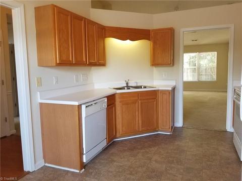 2940 Waterstone Loop, High Point, NC 27265 photo 8
