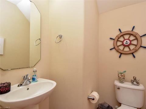 3843 Jade Ct, High Point, NC 27265 photo 14
