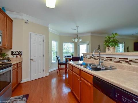 3843 Jade Ct, High Point, NC 27265 photo 13