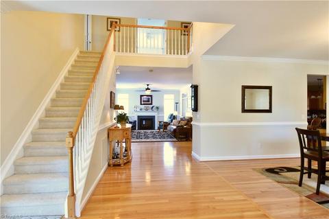 2927 Glen Echo Ct, High Point, NC 27265 photo 5
