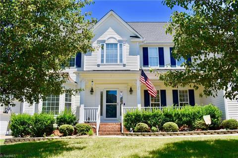 2927 Glen Echo Ct, High Point, NC 27265 photo 1