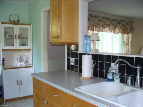 3057 King Billings Rd, Traphill, NC 28685 photo 17