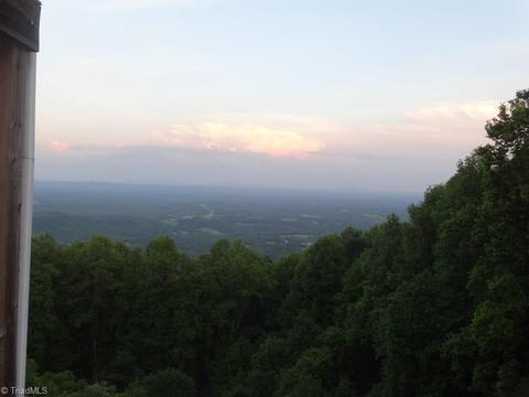 445 Panorama Dr, Fancy Gap, VA 24328 photo 6