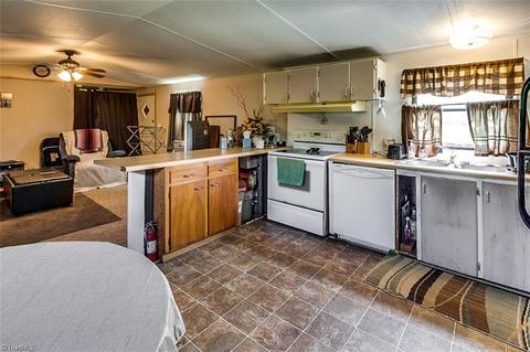 6633 Carl Cox Rd, Bennett, NC 27208 photo 8