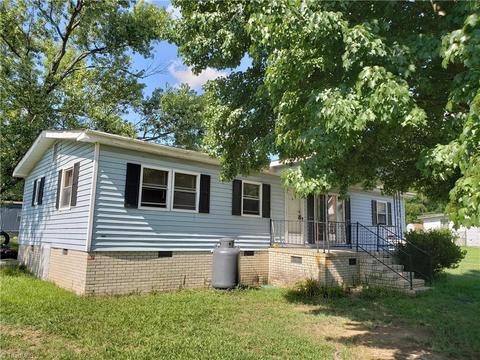 505 E 23rd St, Kannapolis, NC 28083 photo 3