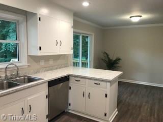 3519 Pine Valley Rd, High Point, NC 27265 photo 3