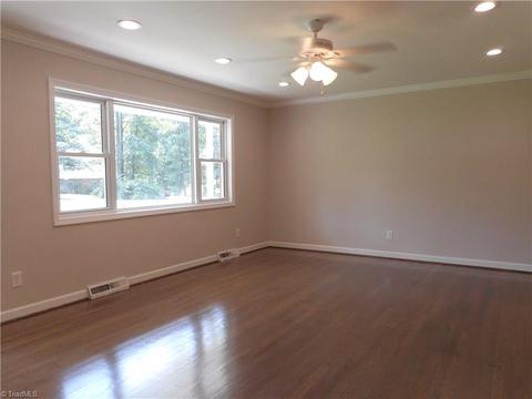 3519 Pine Valley Rd, High Point, NC 27265 photo 2