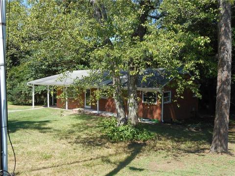3519 Pine Valley Rd, High Point, NC 27265 photo 14