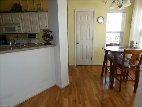 136 Willow Bend Dr, King, NC 27021 photo 10