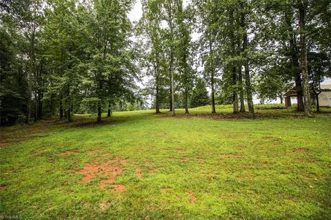 3147 N Lomax Rd, Traphill, NC 28685 photo 21