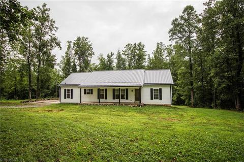 3147 N Lomax Rd, Traphill, NC 28685 photo 1