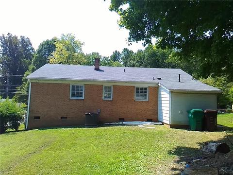 1707 Cedrow Dr, High Point, NC 27260 photo 15