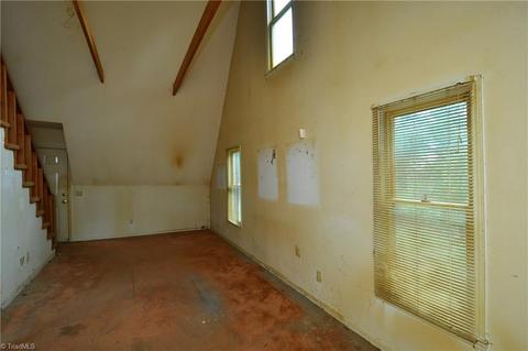 324 James Rd, Clemmons, NC 27012 photo 8