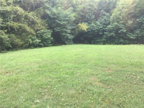 122 Sunset Dr, Randleman, NC 27317 photo 1