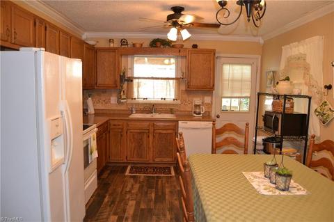 2727 Joiner St, High Point, NC 27263 photo 7
