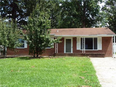 702 Gordon St, High Point, NC 27260 photo 1