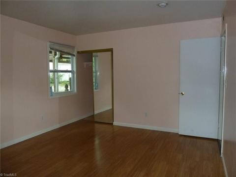 702 Gordon St, High Point, NC 27260 photo 12