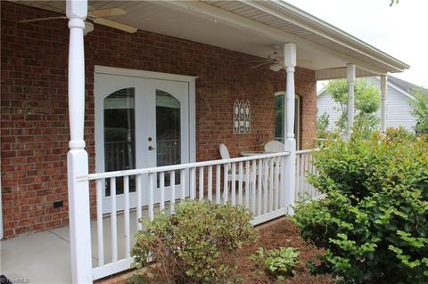2450 Willard Rd, High Point, NC 27265 photo 2