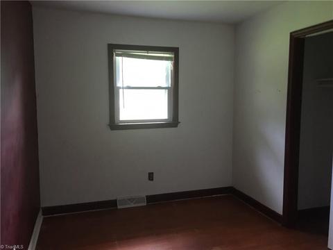 754 Summit Loop, Eden, NC 27288 photo 8