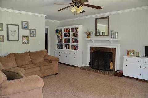 1072 Cantering Rd, High Point, NC 27262 photo 22
