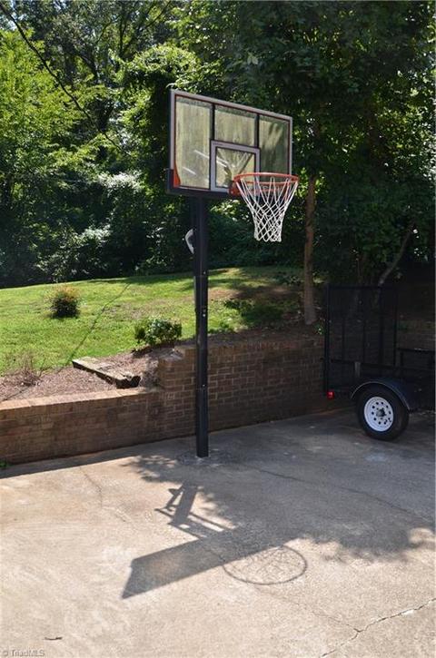 1072 Cantering Rd, High Point, NC 27262 photo 23