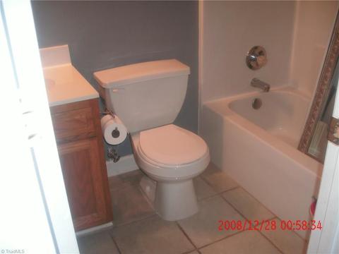 2501 Northfork Ter, High Point, NC 27265 photo 13