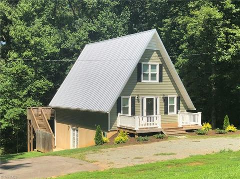 150 Trinity Dr, King, NC 27021 photo 1