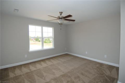 301 Rollingbrook Ct, Clemmons, NC 27012 photo 16