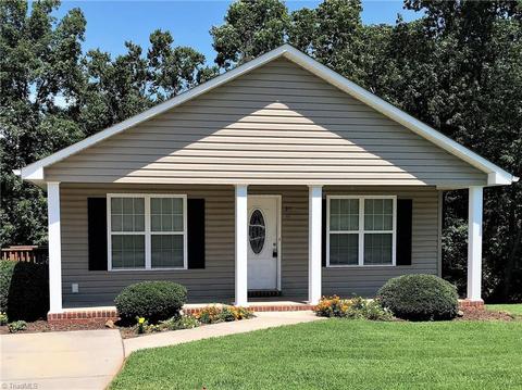 301 Wray St, Mayodan, NC 27027 photo 1