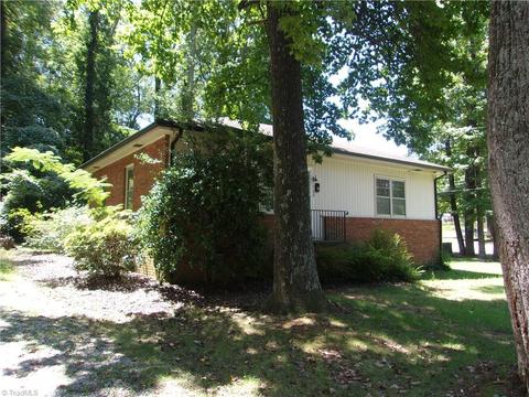 700 E Farriss Ave, High Point, NC 27262 photo 15