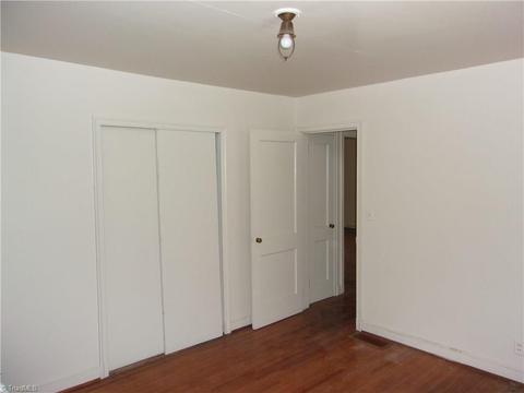 700 E Farriss Ave, High Point, NC 27262 photo 5