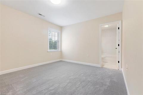 408 West St, King, NC 27021 photo 17