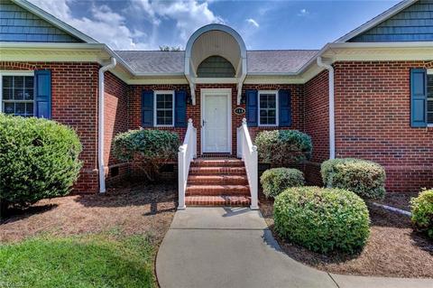 408 West St, King, NC 27021 photo 30