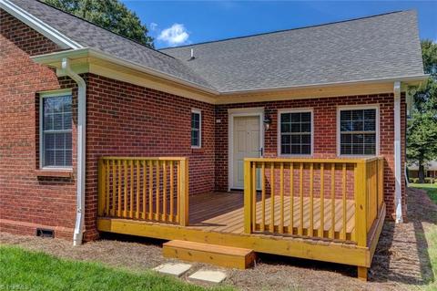 408 West St, King, NC 27021 photo 28