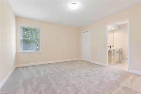 408 West St, King, NC 27021 photo 14