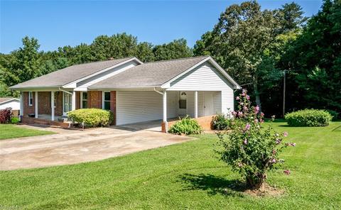 231 Pilotview Loop, Madison, NC 27025 photo 27
