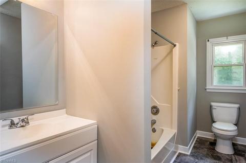 231 Pilotview Loop, Madison, NC 27025 photo 18