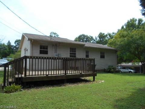 1911 3rd St, Eden, NC 27288 photo 6