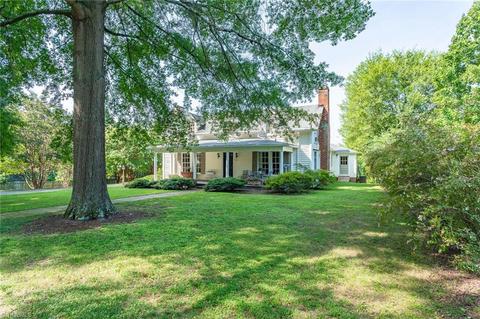511 S Hamilton St, Eden, NC 27288 photo 5