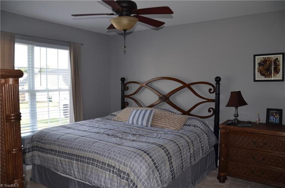  205 Princeton Xing, Thomasville, NC 27360 photo 11