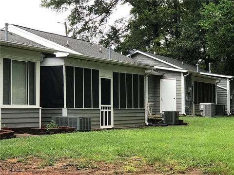 3047 Windchase Ct, High Point, NC 27265 photo 11