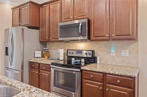 649 Nikyle Cir, High Point, NC 27265 photo 8