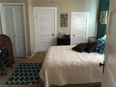 9912 W Pine St, Lowgap, NC 27024 photo 4