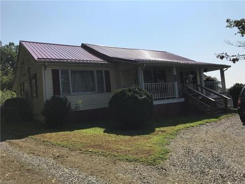 9912 W Pine St, Lowgap, NC 27024 photo 1