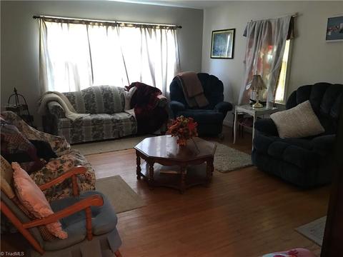 9912 W Pine St, Lowgap, NC 27024 photo 6